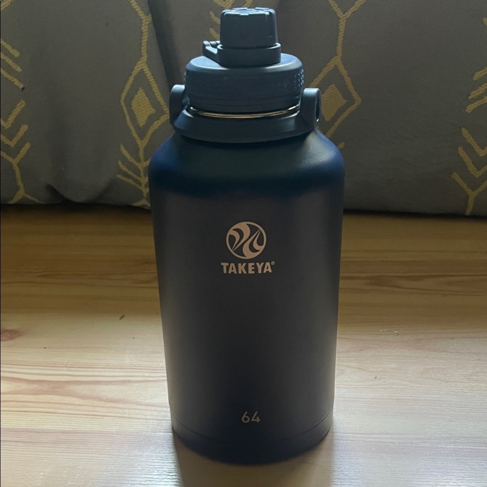 Navy Blue Takeya Water Bottle
